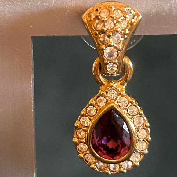 🎅🏻 GORGEOUS VINTAGE SWAROVSKI PEAR-SHAPED AMETHYST/CLEAR CRYSTAL DANGLE EARRINGS - Picture 4 of 6